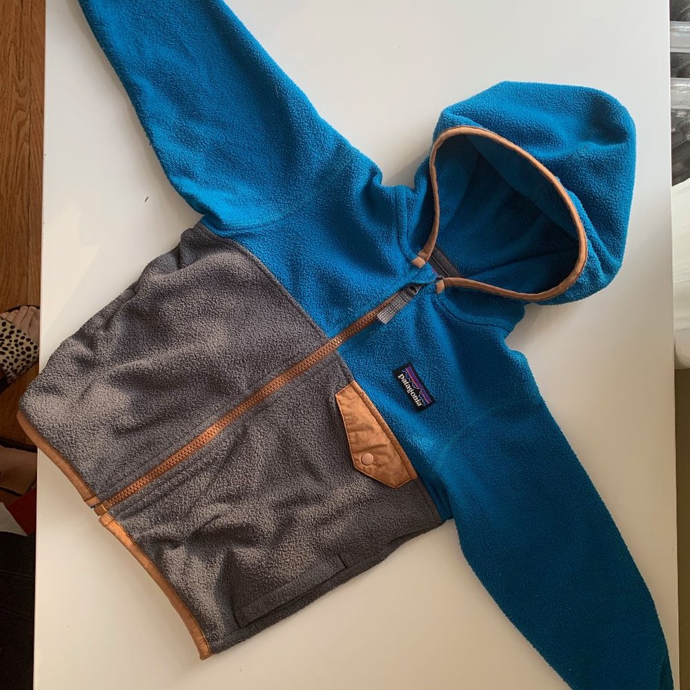 PATAGONIA Fleece Zip Hoodie - 12-18 m